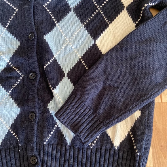 Brandy Melville Plaid Cardigan - Picture 2 of 3